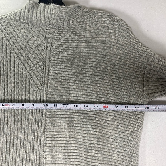 Lou & Grey Women’s Sweater Pullover Mock Neck Oversize Tunic Size SX Gray - Picture 9 of 13